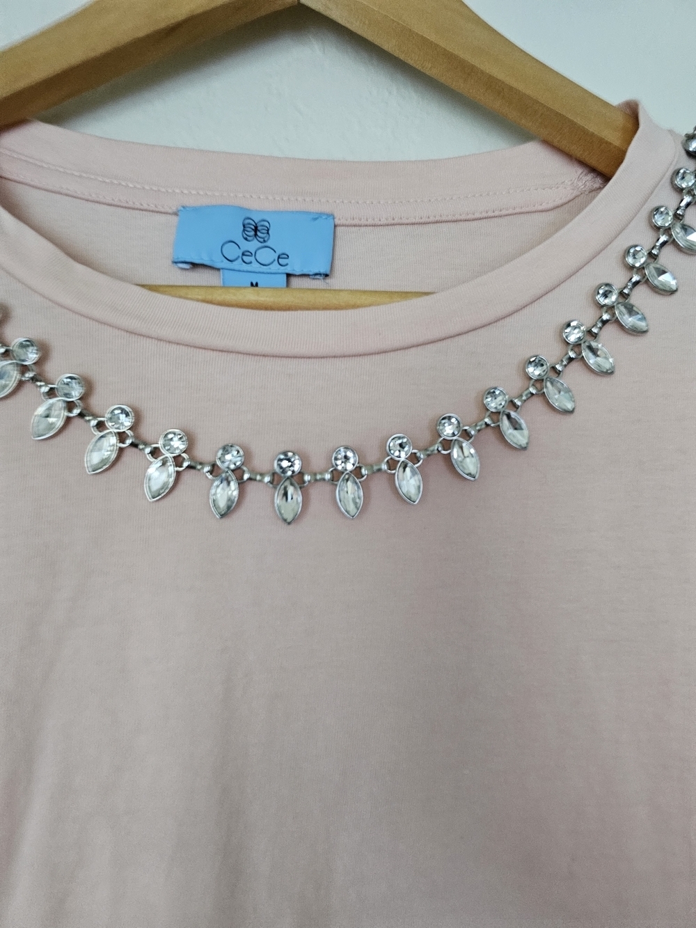 CeCe Women's Pink Puff-Sleeve Jewel-Neck Top Size M - Picture 3 of 6